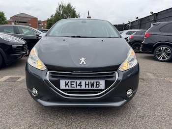 Used Peugeot 208 2014 for sale - 75567030: Photo