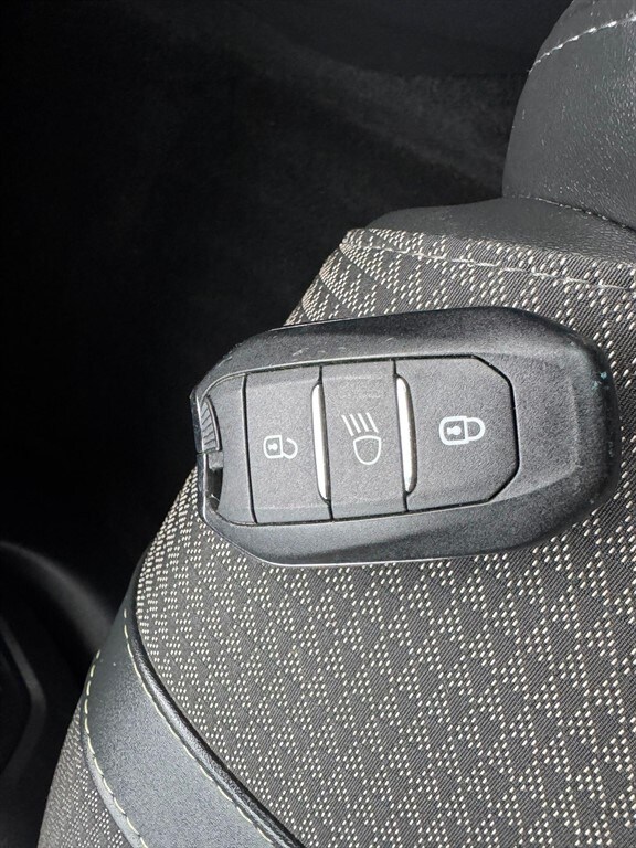 Used Peugeot 208 2023 for sale - 76540175: Photo 52