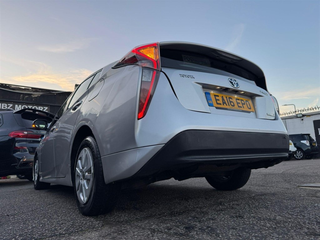 Used Toyota Prius 2016 for sale - 76661230: Photo 24