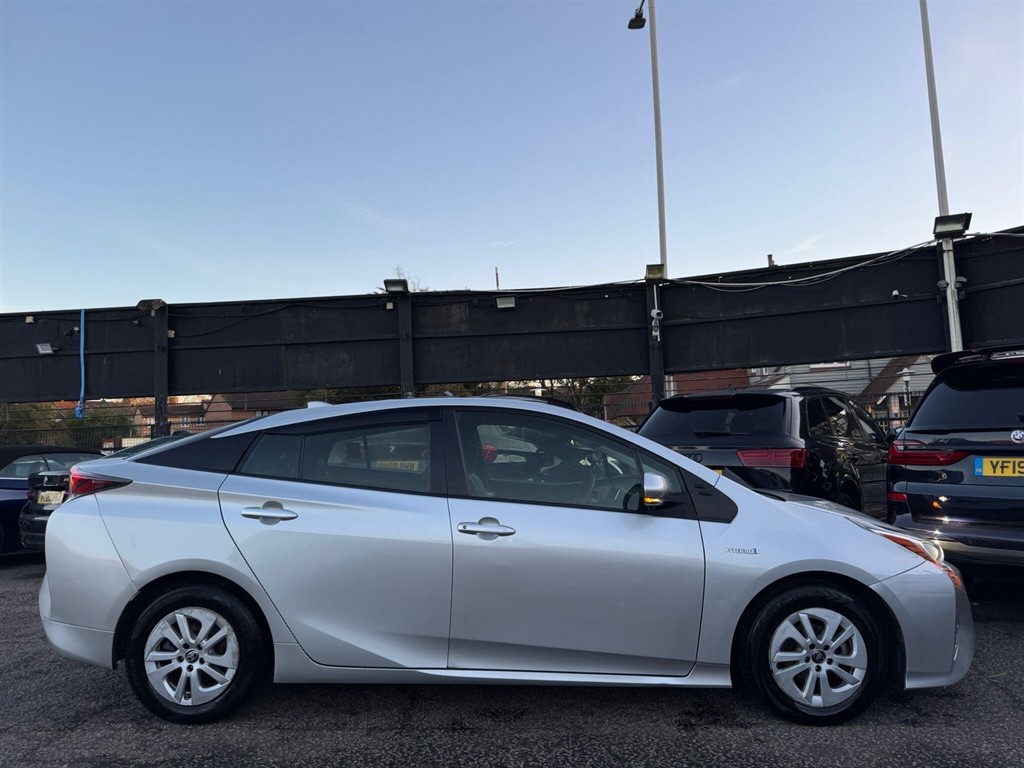Used Toyota Prius 2016 for sale - 76661230: Photo 26