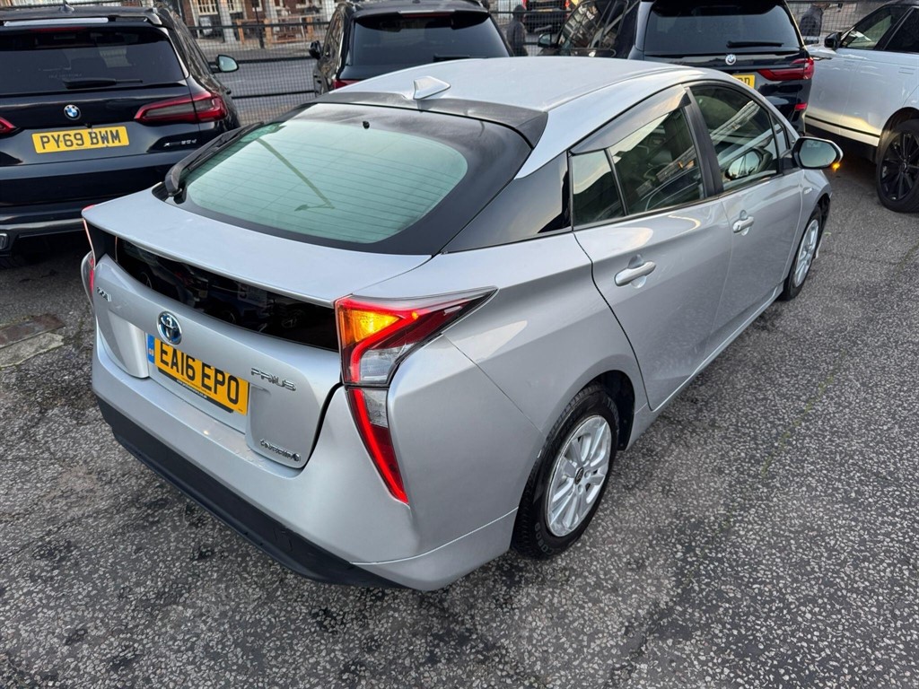 Used Toyota Prius 2016 for sale - 76661230: Photo 29