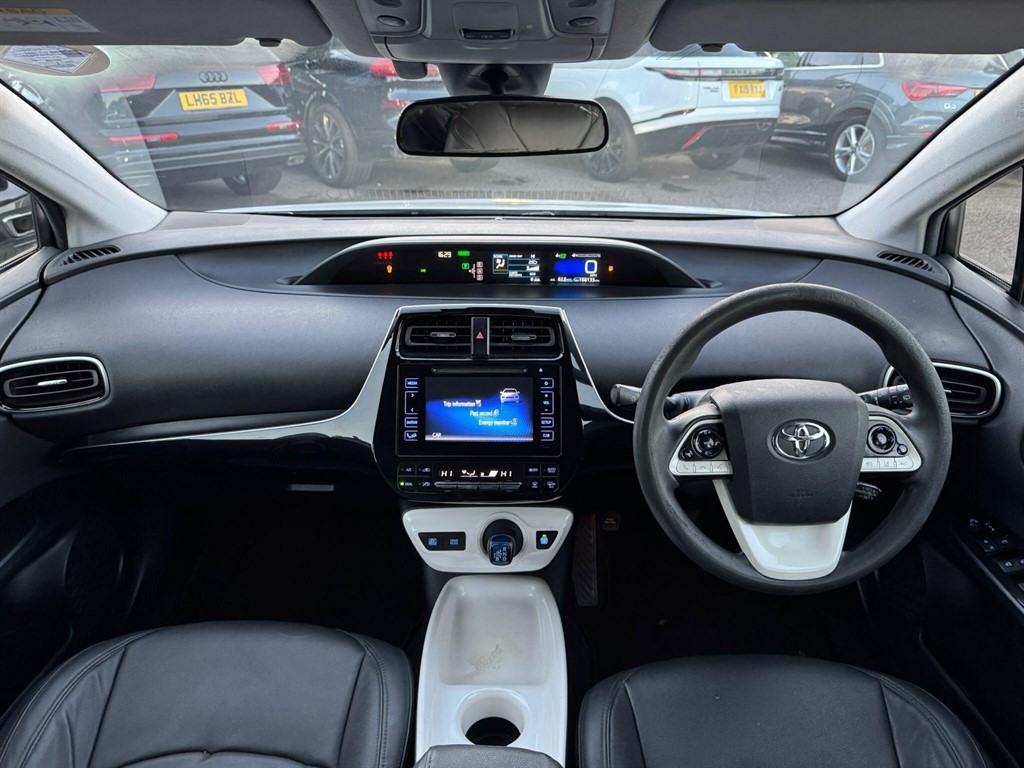 Used Toyota Prius 2016 for sale - 76661230: Photo 33