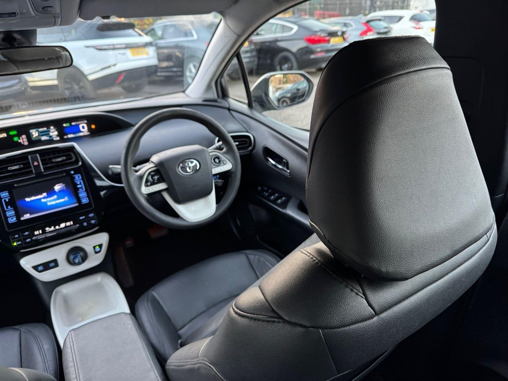 Used Toyota Prius 2016 for sale - 76661230: Photo 35