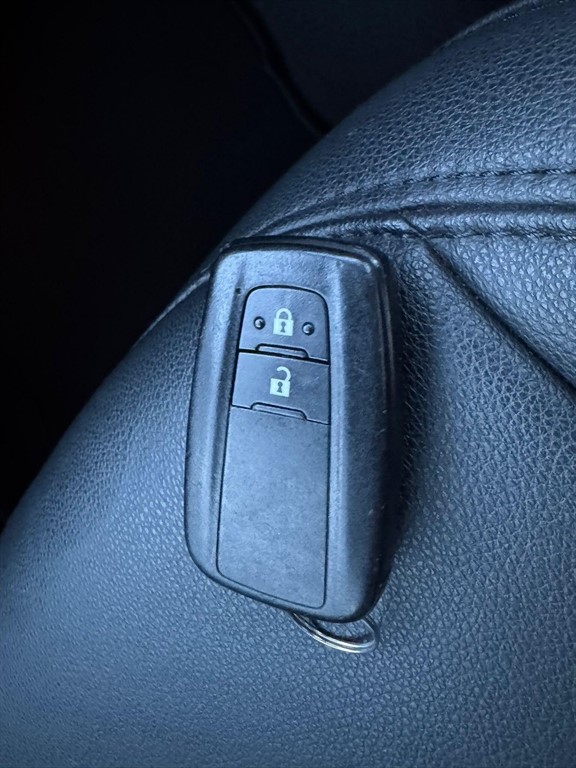 Used Toyota Prius 2016 for sale - 76661230: Photo 44