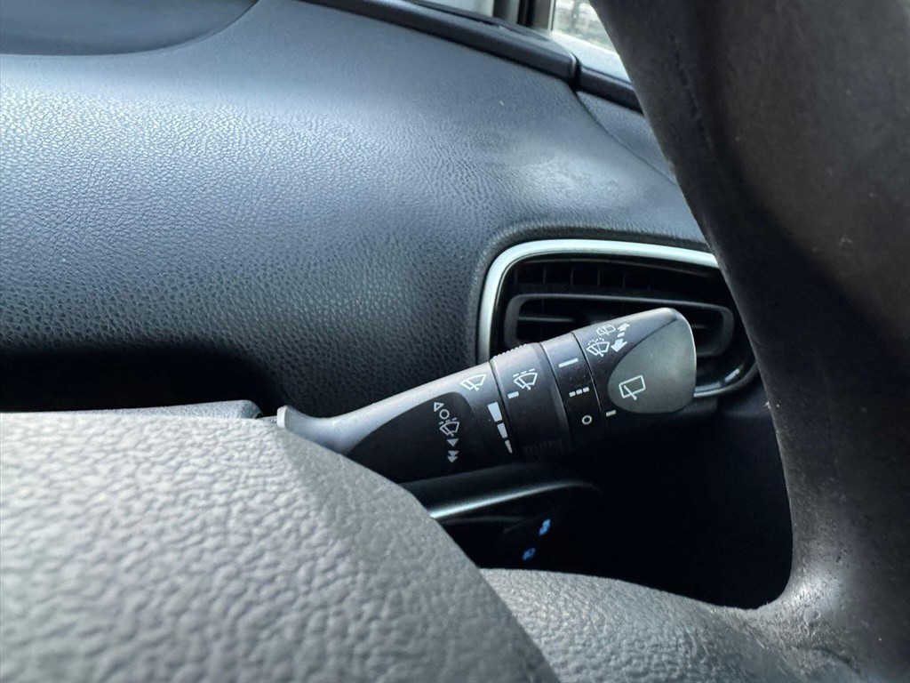 Used Toyota Prius 2016 for sale - 76661230: Photo 47