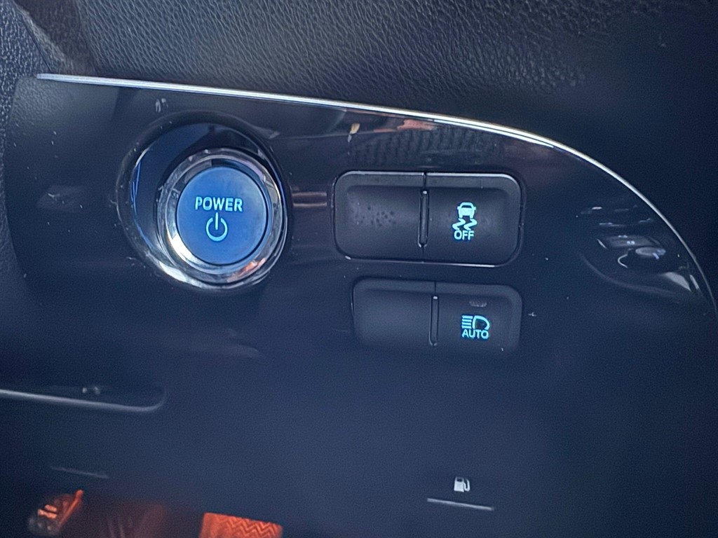 Used Toyota Prius 2016 for sale - 76661230: Photo 49