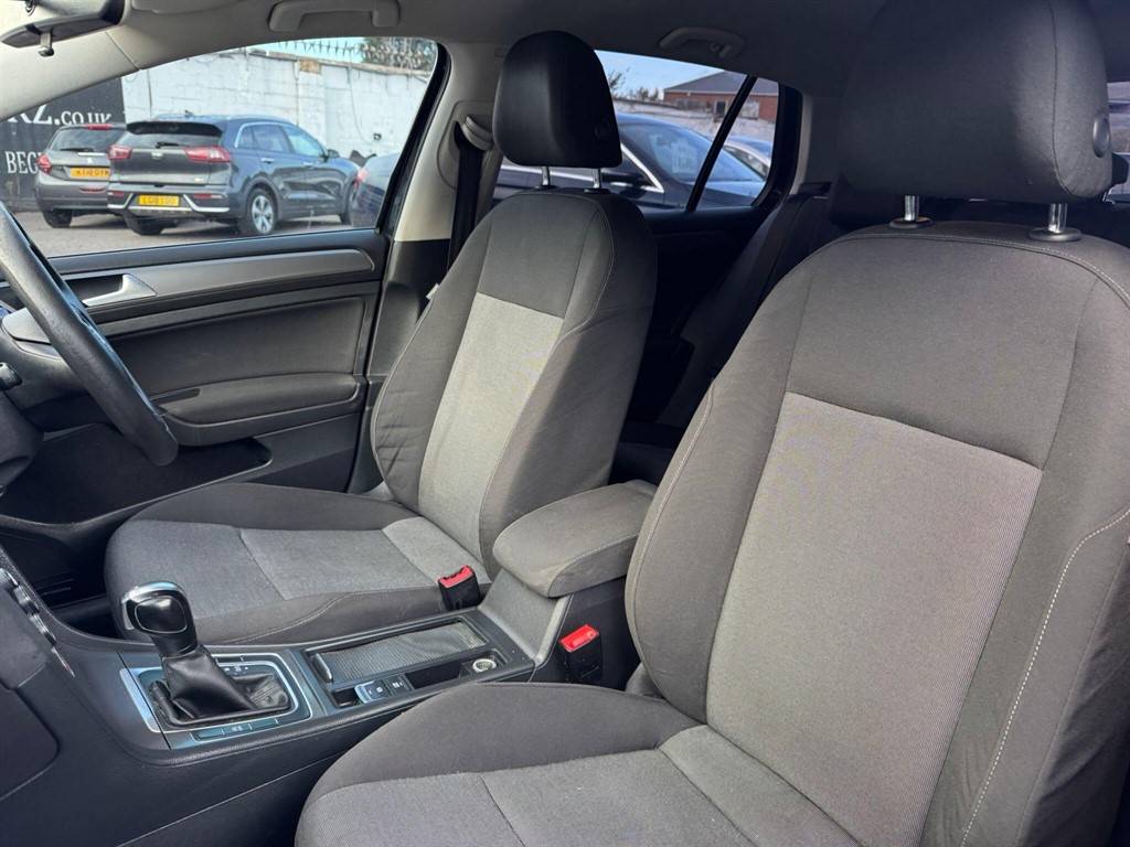 Used Volkswagen Golf 2013 for sale - 76466635: Photo 35