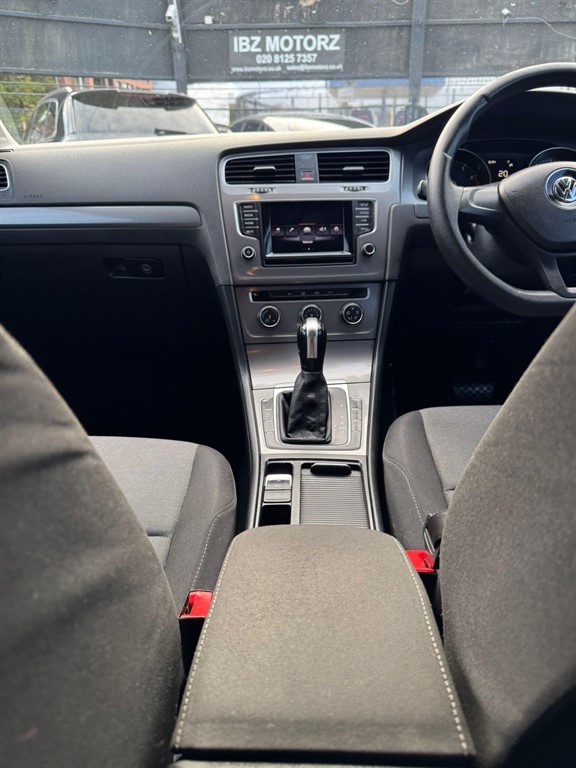 Used Volkswagen Golf 2013 for sale - 76466635: Photo 36