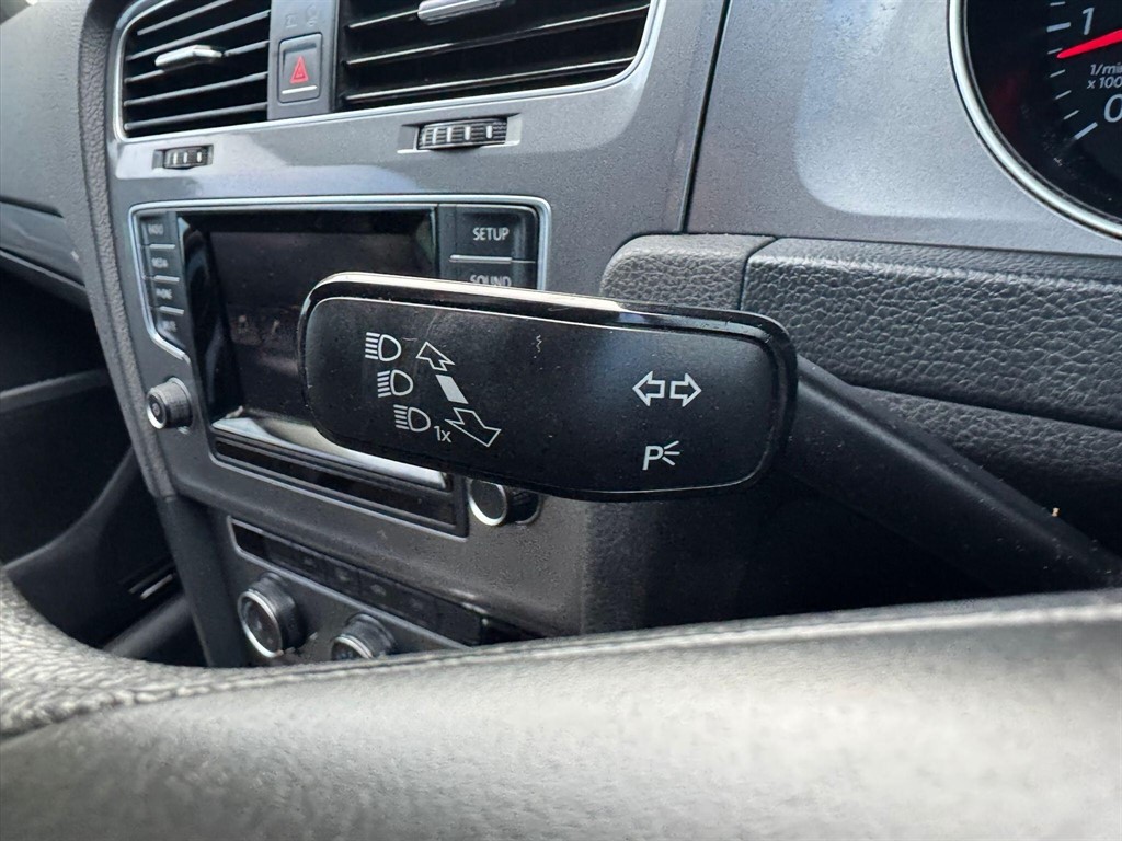 Used Volkswagen Golf 2013 for sale - 76466635: Photo 49