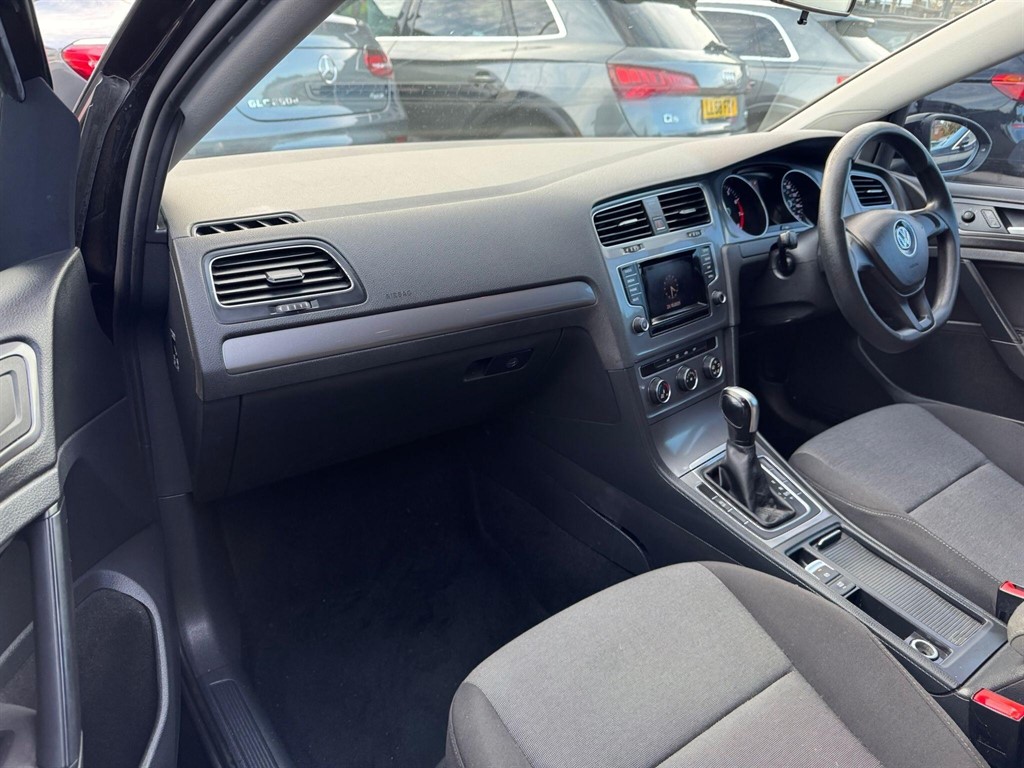 Used Volkswagen Golf 2013 for sale - 76466635: Photo 54