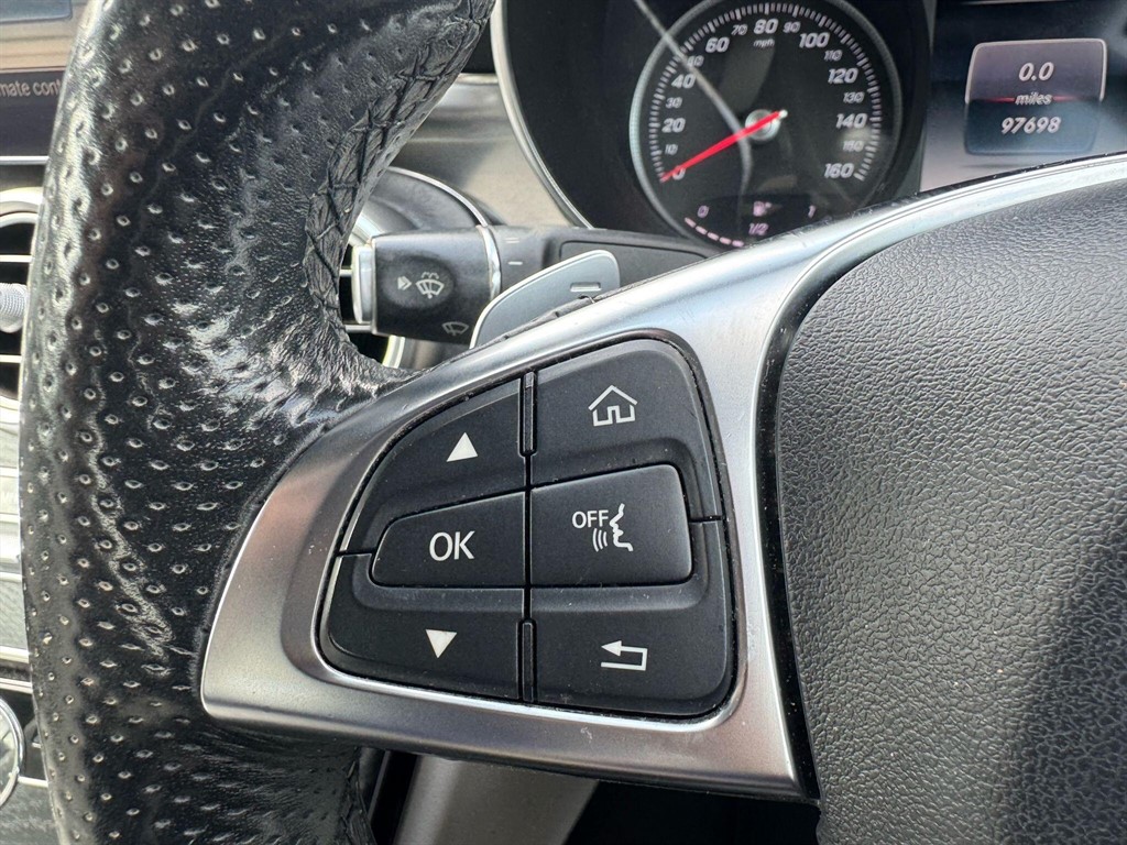 Used Mercedes-Benz C-Class 2018 for sale - 76034072: Photo 63