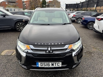 Used Mitsubishi Outlander 2016 for sale - 76609793: Photo