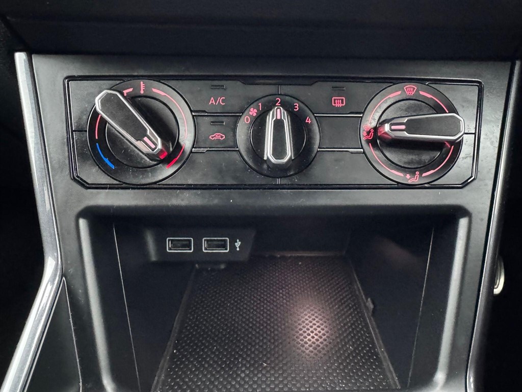 Used Volkswagen Polo 2018 for sale - 77127747: Photo 52