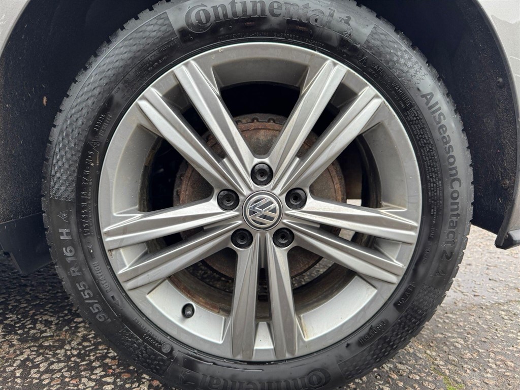 Used Volkswagen Polo 2018 for sale - 77127747: Photo 77