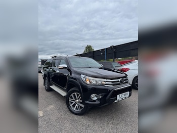 Used Toyota Hilux 2017 for sale - 75566993: Photo