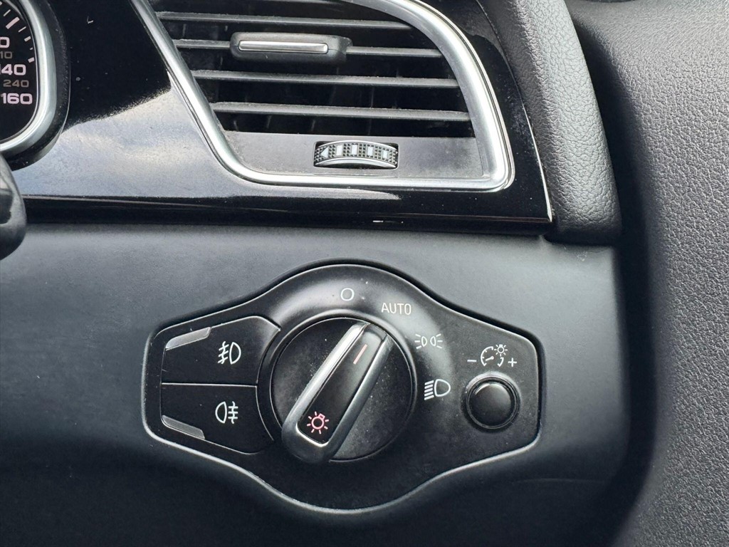 Used Audi A5 Cabriolet 2015 for sale - 76322111: Photo 39