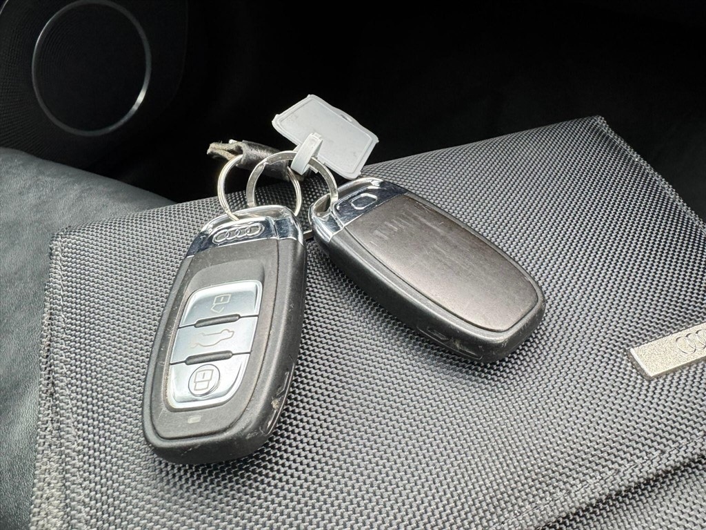 Used Audi A5 Cabriolet 2015 for sale - 76322111: Photo 59