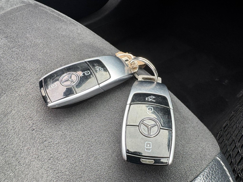 Used Mercedes-Benz E Class 2019 for sale - 76027911: Photo 51