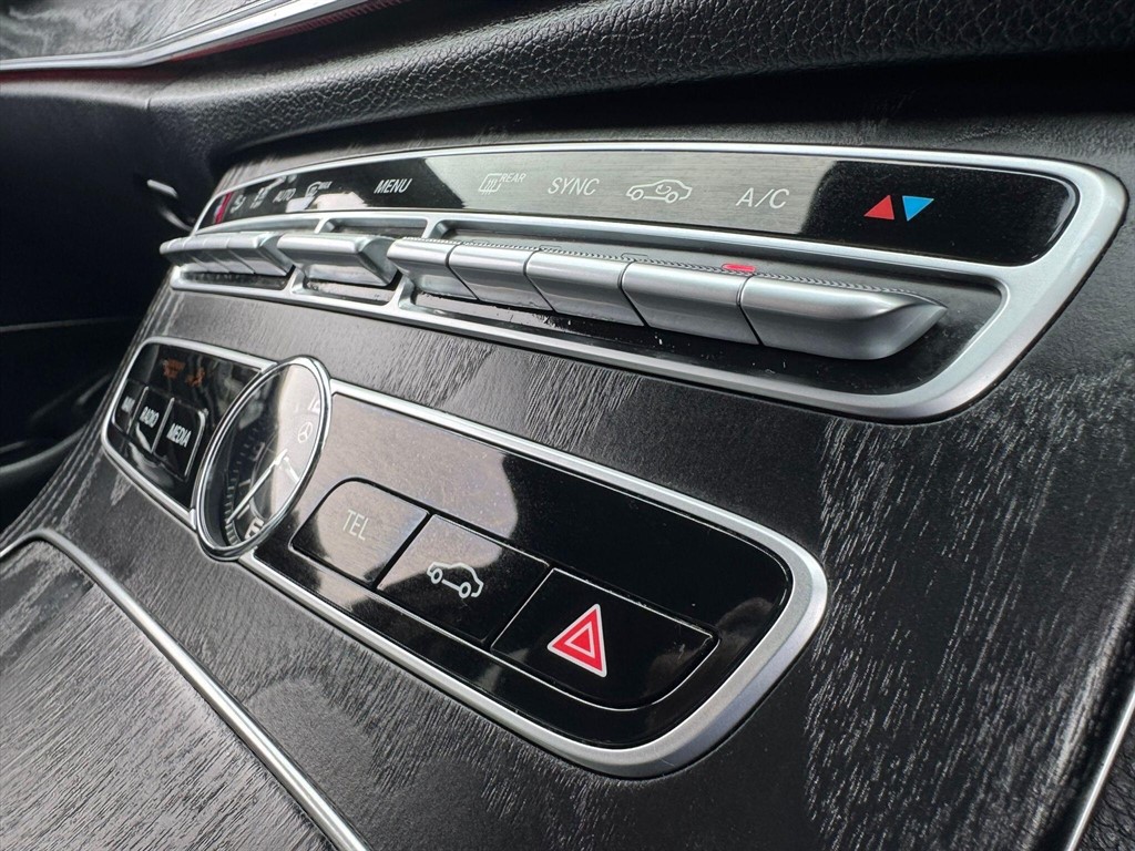 Used Mercedes-Benz E Class 2019 for sale - 76027911: Photo 57