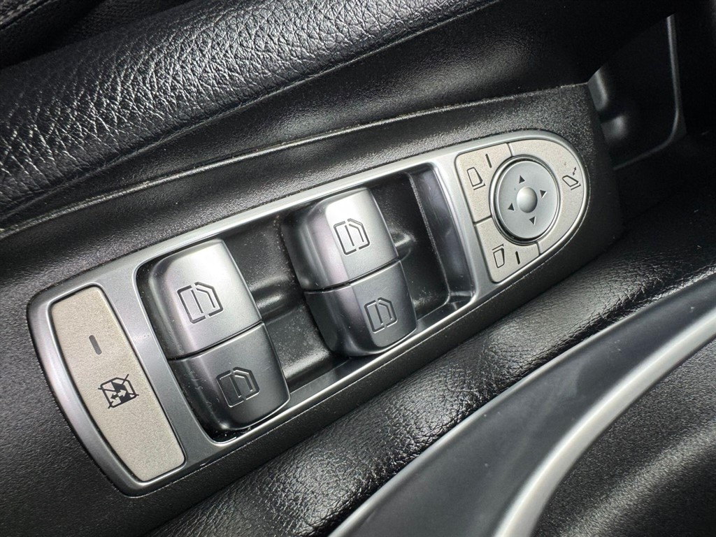 Used Mercedes-Benz E Class 2019 for sale - 76027911: Photo 65