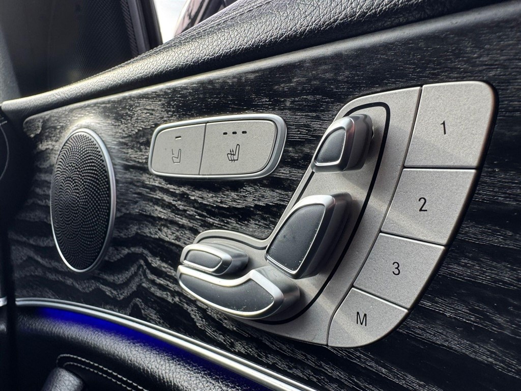 Used Mercedes-Benz E Class 2019 for sale - 76027911: Photo 66