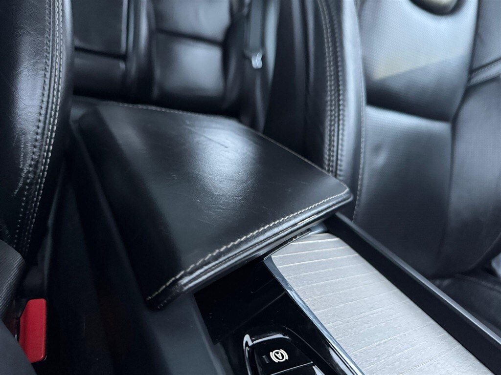 Used Volvo XC60 2017 for sale - 76948688: Photo 65