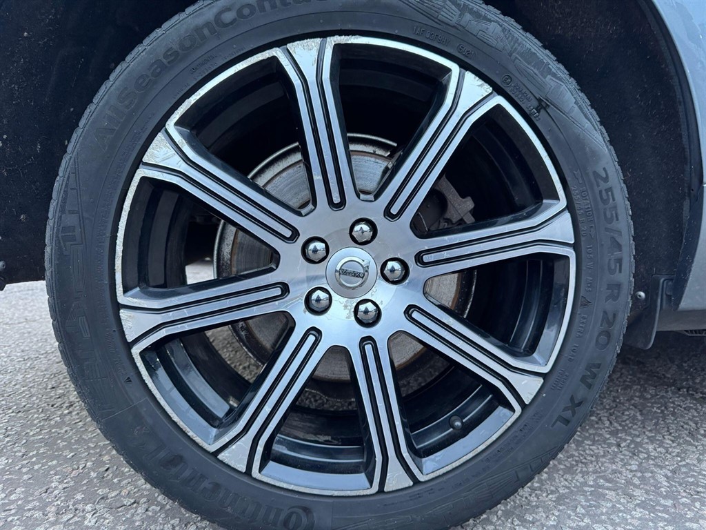 Used Volvo XC60 2017 for sale - 76948688: Photo 72