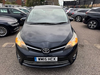 Used Toyota Verso 2015 for sale - 77274606: Photo