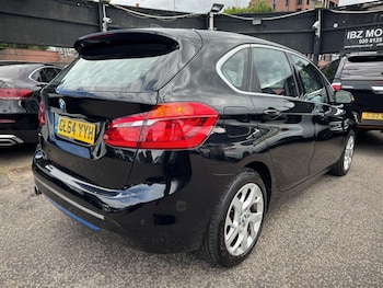 Used BMW 2 Series 2015 for sale - 75567061: Photo