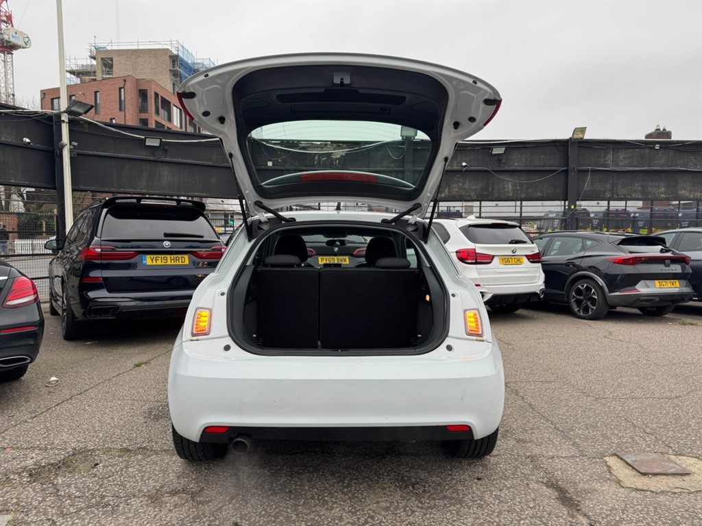 Used Audi A1 2011 for sale - 77312524: Photo 69