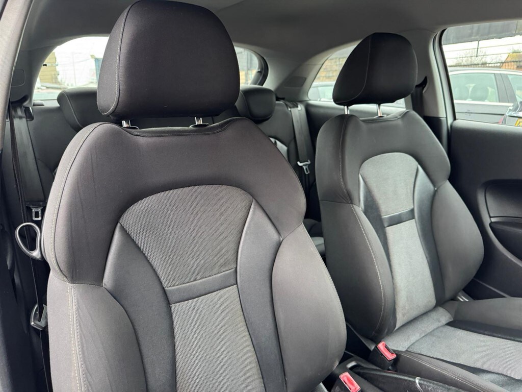 Used Audi A1 2011 for sale - 77312524: Photo 79