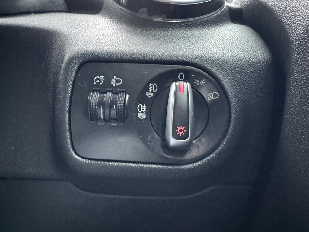 Used Audi A1 2011 for sale - 77312524: Photo 97