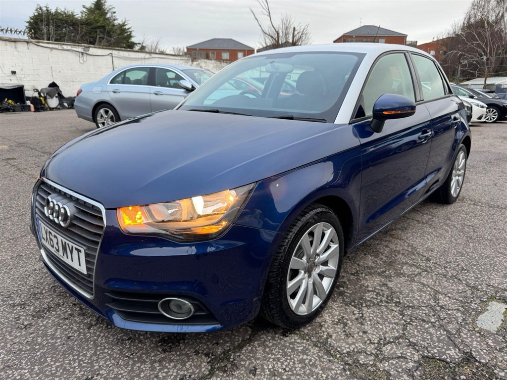 Used Audi A1 2013 for sale - 76901755: Photo 2