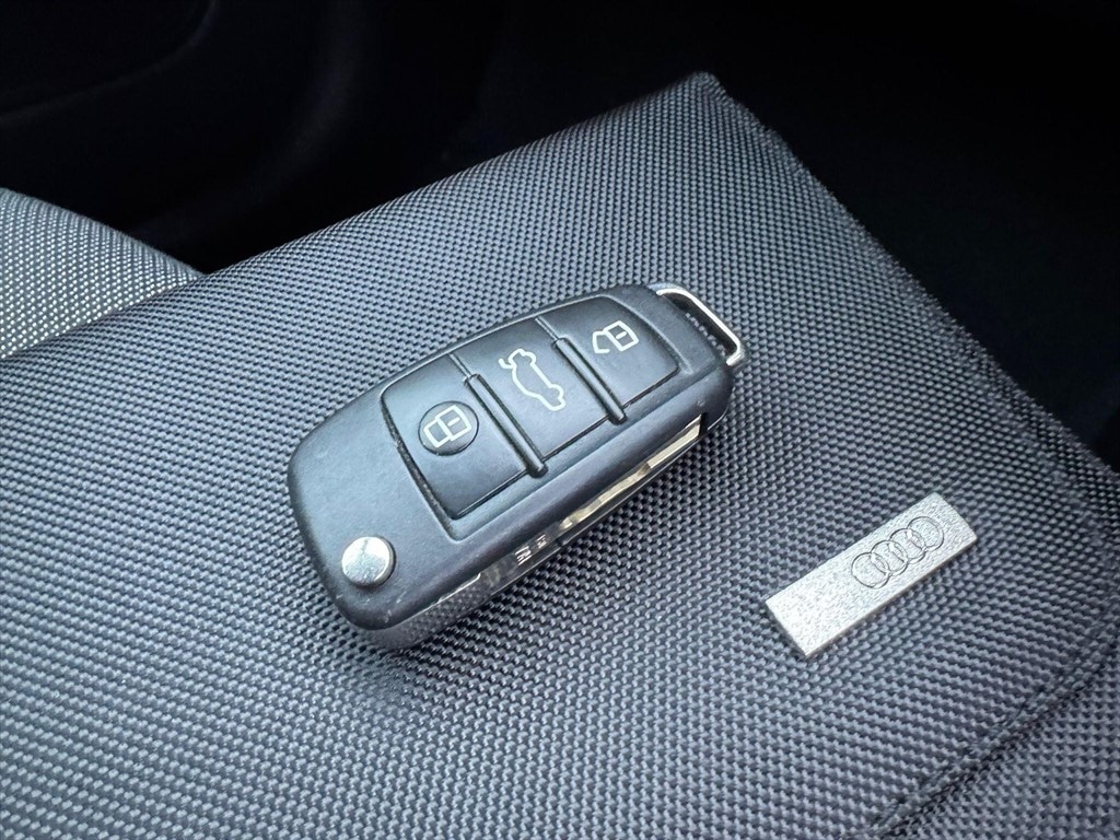 Used Audi A1 2013 for sale - 76901755: Photo 47