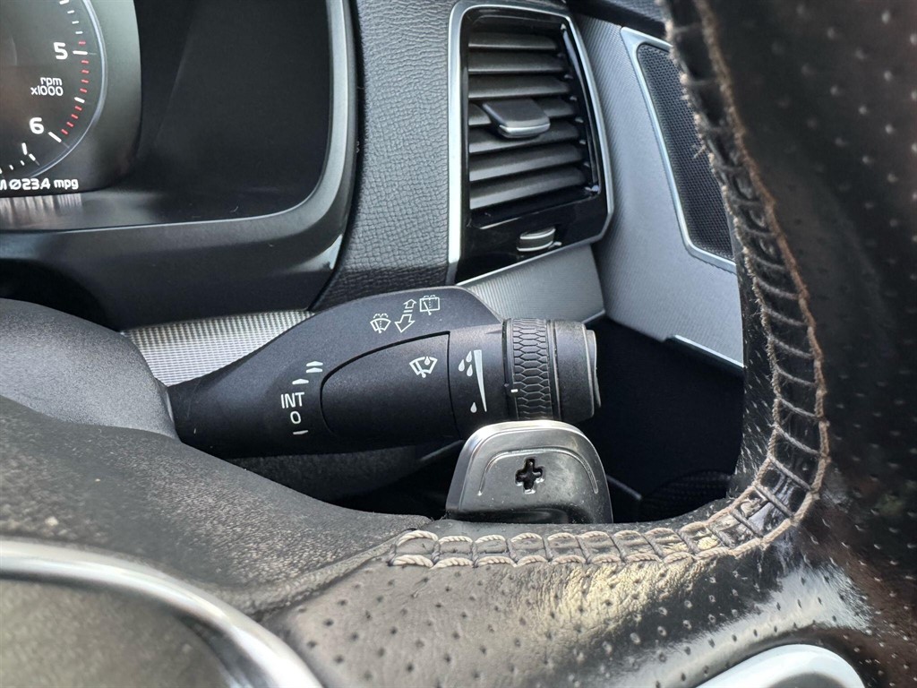 Used Volvo XC90 2017 for sale - 77210784: Photo 61