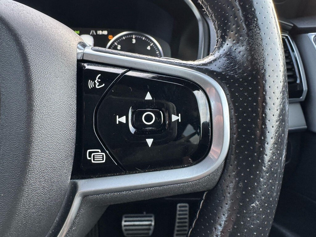 Used Volvo XC90 2017 for sale - 77210784: Photo 77