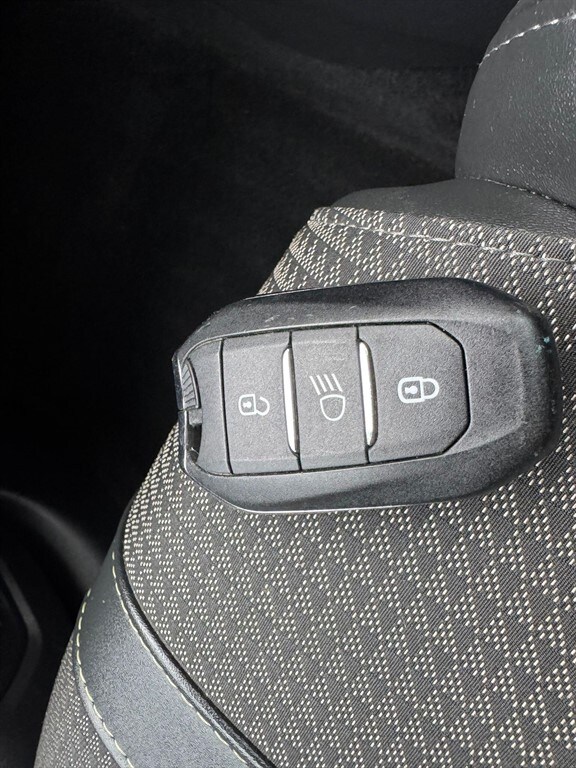 Used Peugeot 208 2023 for sale - 77576738: Photo 50