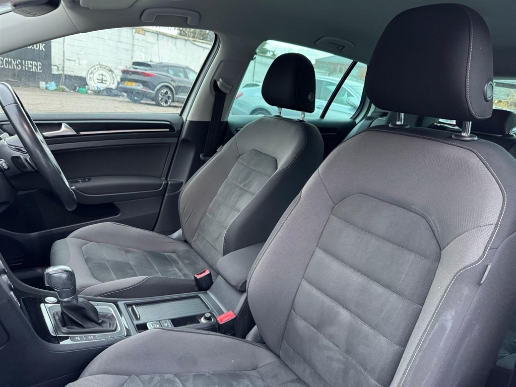 Used Volkswagen Golf 2018 for sale - 77576755: Photo 74