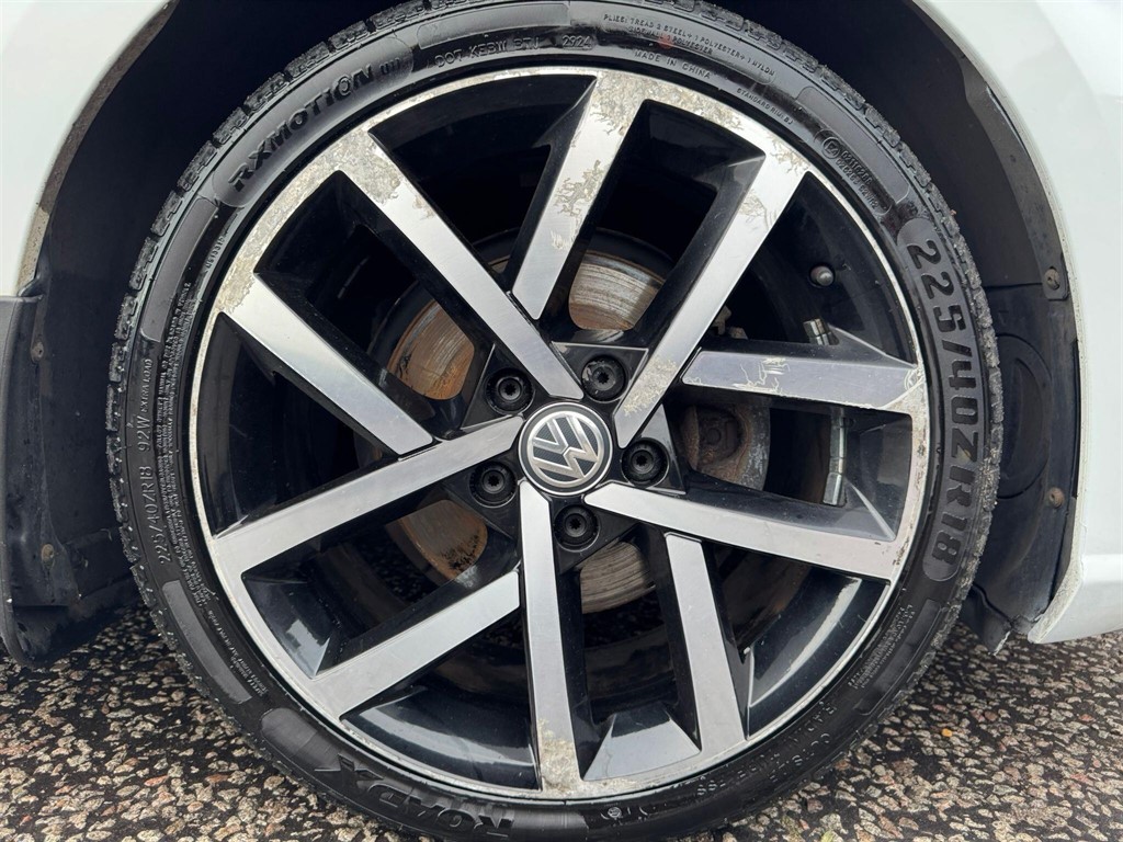 Used Volkswagen Golf 2018 for sale - 77576755: Photo 78