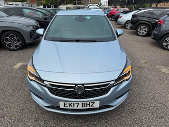 Used Vauxhall Astra 2017 for sale - 78911492: Photo
