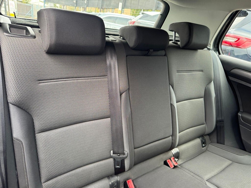 Used Volkswagen Golf 2018 for sale - 75952449: Photo 16