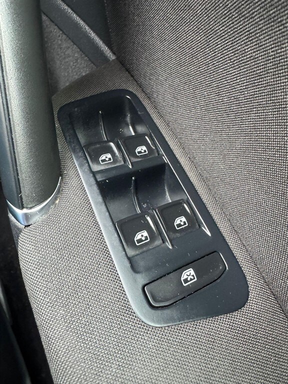 Used Volkswagen Golf 2018 for sale - 75952449: Photo 19