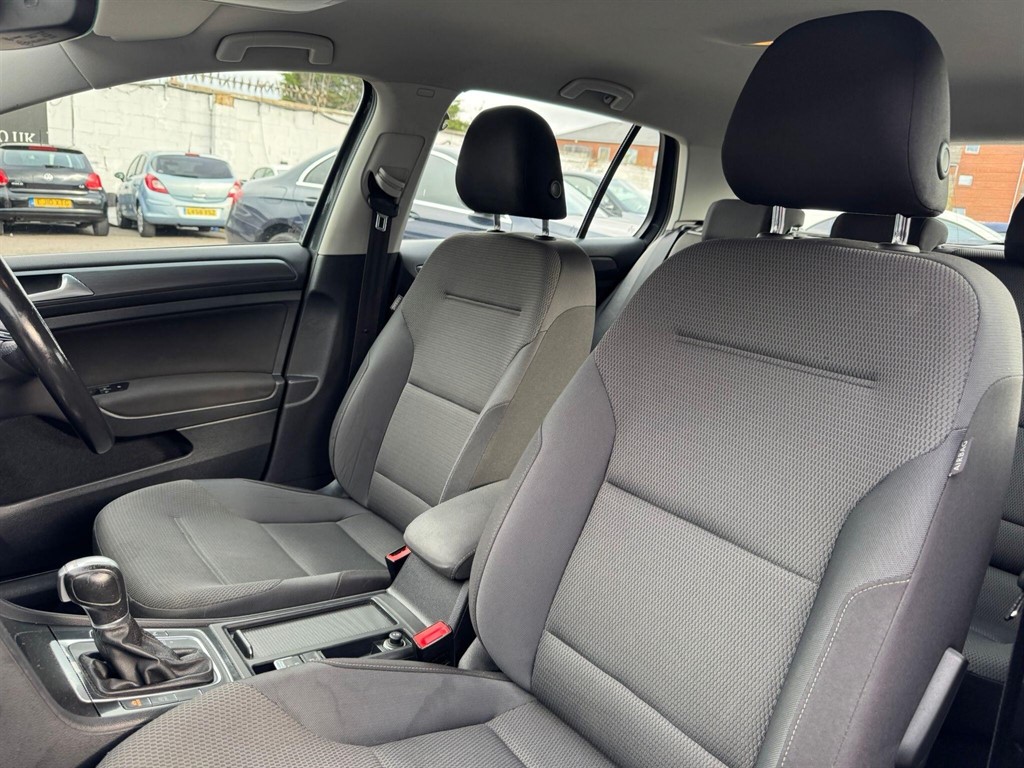 Used Volkswagen Golf 2018 for sale - 75952449: Photo 28