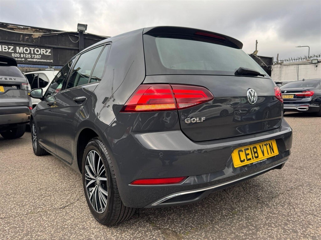 Used Volkswagen Golf 2018 for sale - 75952449: Photo 31