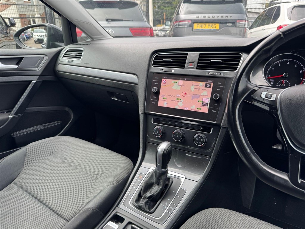 Used Volkswagen Golf 2018 for sale - 75952449: Photo 35