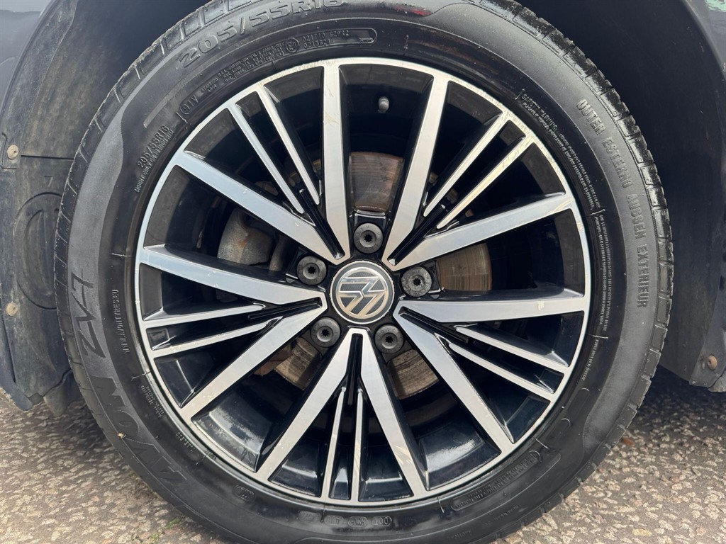 Used Volkswagen Golf 2018 for sale - 75952449: Photo 6