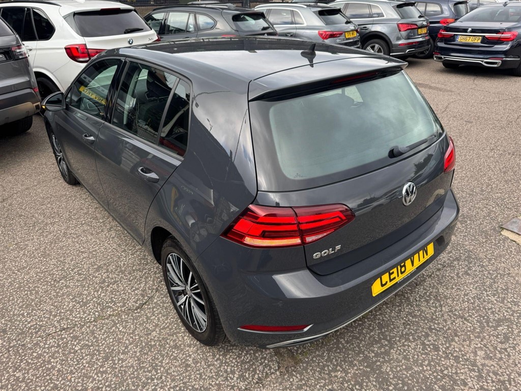 Used Volkswagen Golf 2018 for sale - 75952449: Photo 69