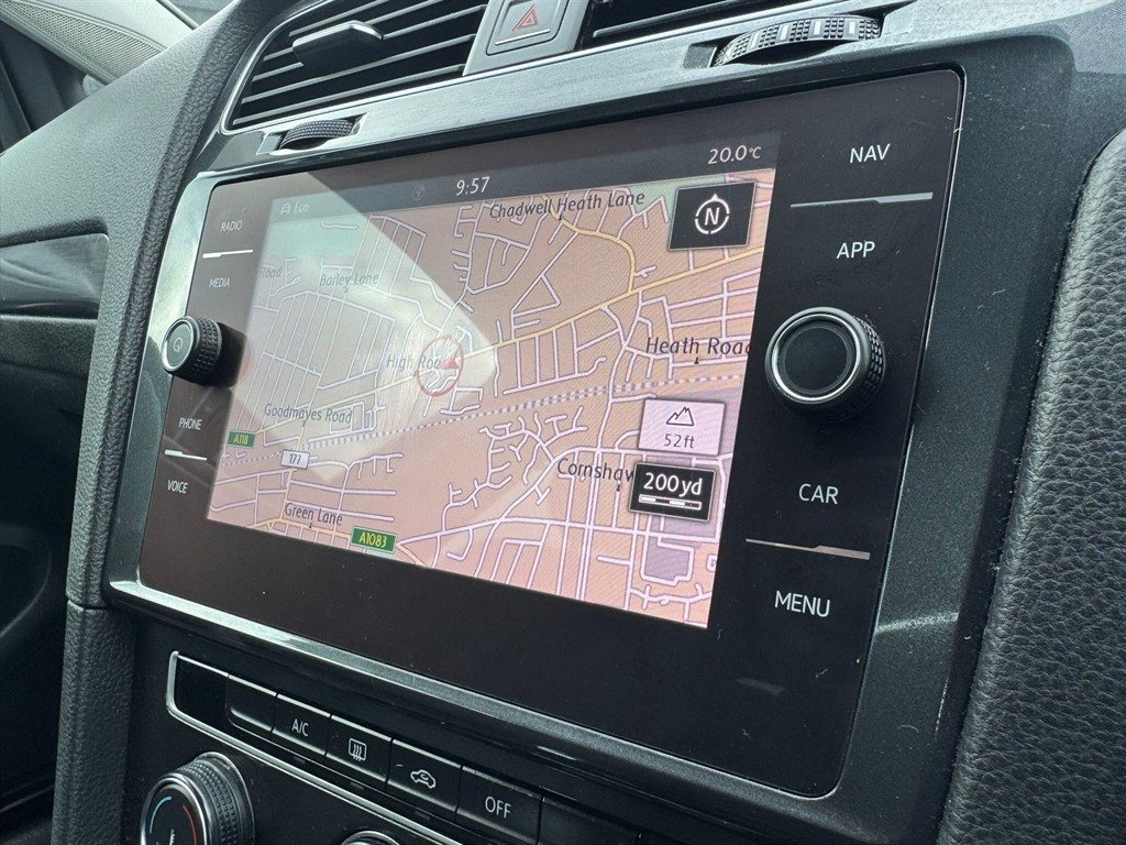 Used Volkswagen Golf 2018 for sale - 75952449: Photo 8