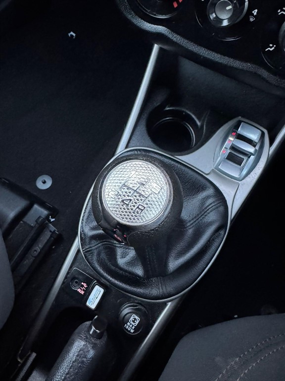 Used Alfa Romeo MiTo 2012 for sale - 77389258: Photo 48