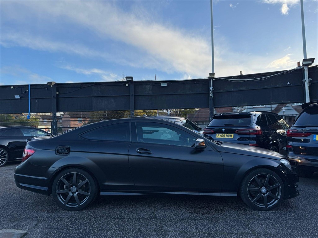 Used Mercedes-Benz C Class 2014 for sale - 78009534: Photo 24